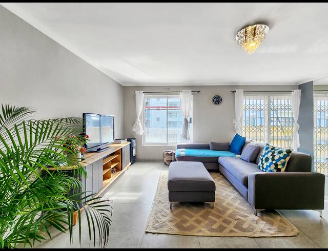 2 BEDROOM APARTMENT RENTED IN FRESNAYE